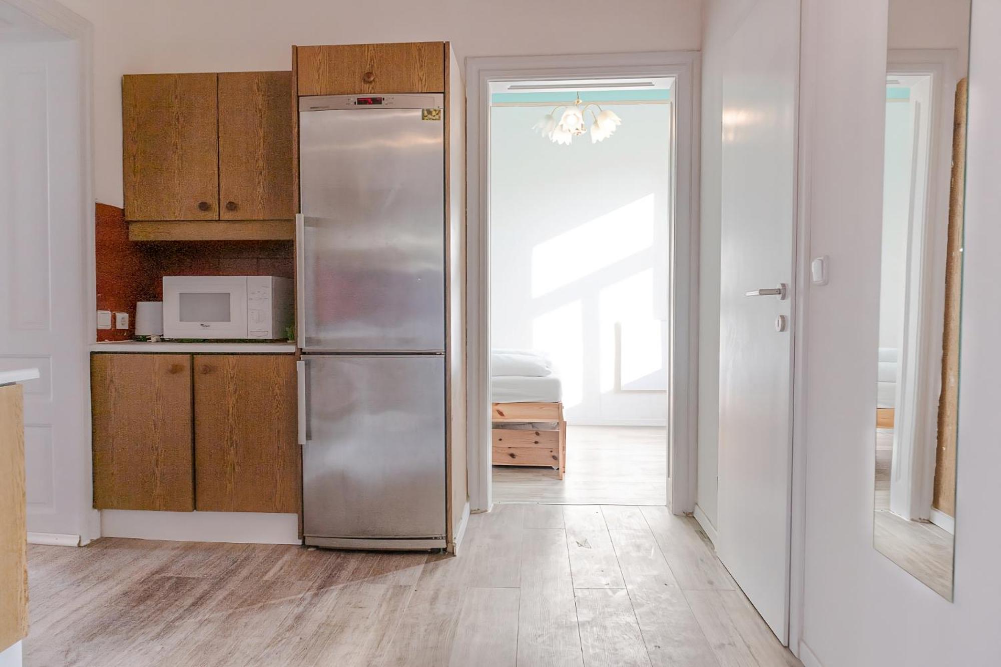 Apartment Private In Shared At Location For Longstays